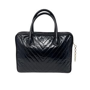 Chanel 1980s Vintage Black Patent Leather Chevron Quilted Bag